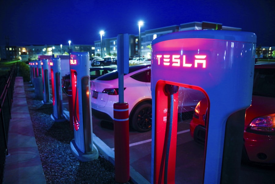 Electric vehicle charging station